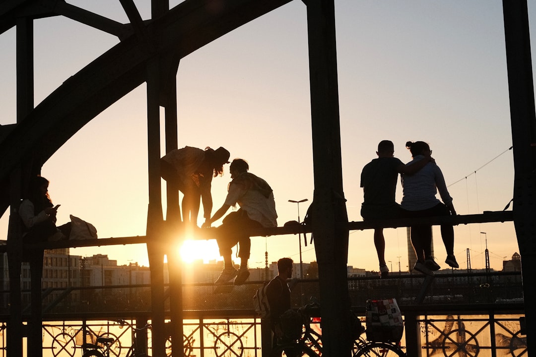Top 5 trends in the field of hybrid work: how to adapt to new employer requirements in 2026