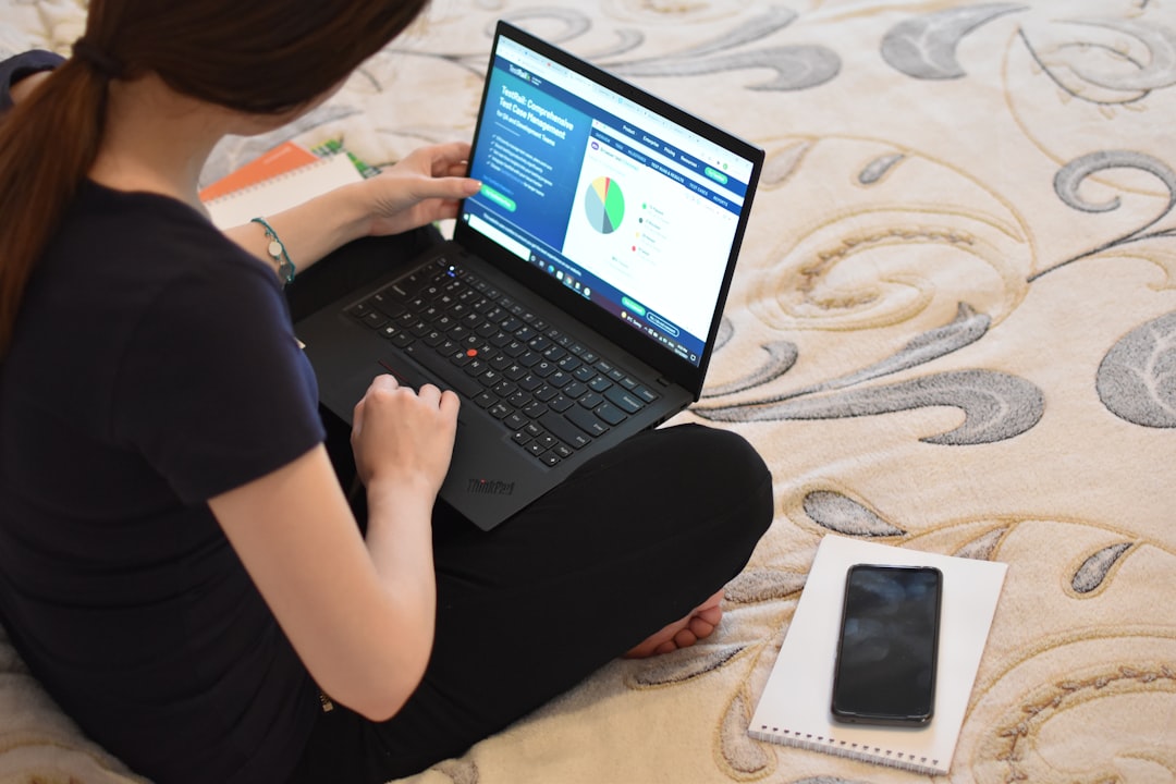 Top 5 strategies for creating and maintaining professional connections in remote work conditions